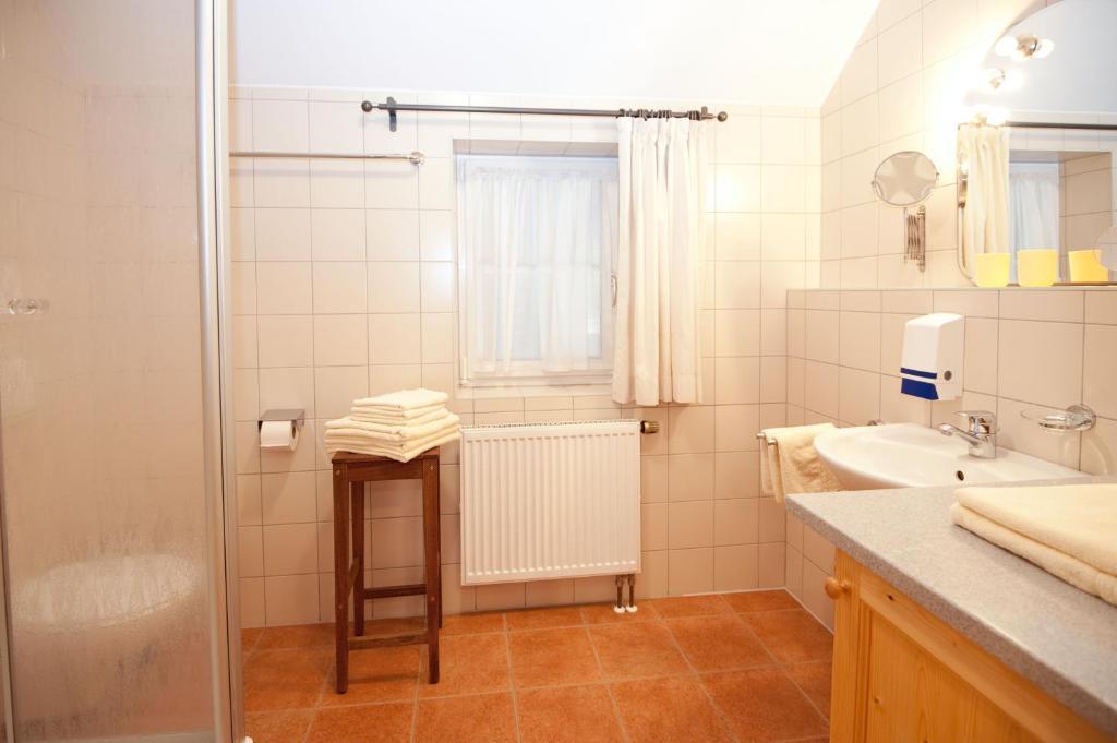 Stadler Hof Großgundertshausen Buitenkant foto
